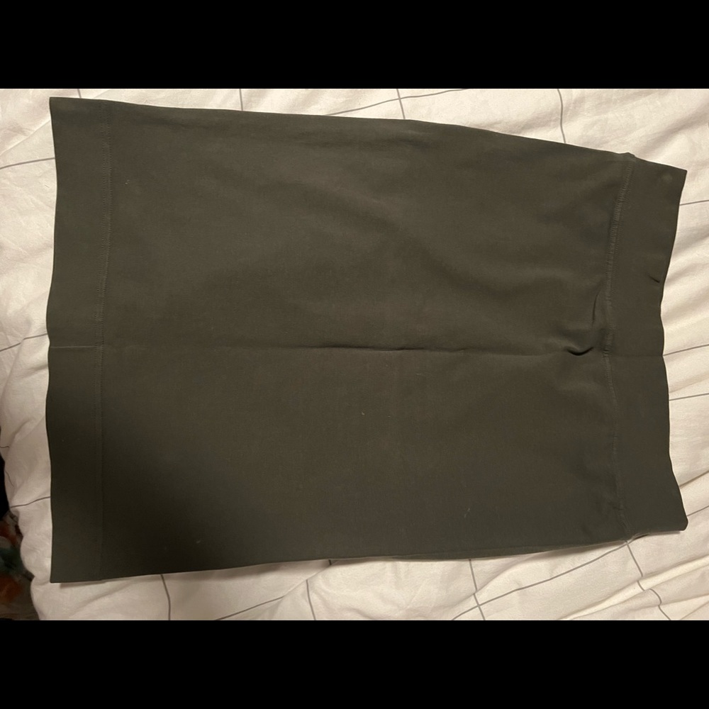Hard Tail Green Skirt M